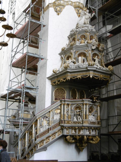 Preekstoel in de Marienkirche